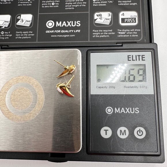 Estate 14K Yellow Gold Opal Pierced 1/2 Inch Stud Earrings - Picture 3 of 4